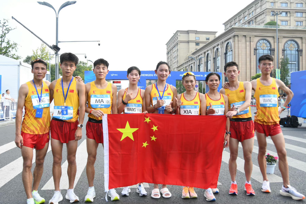 大運會丨楊克古獲半程馬拉松銅牌 中國隊共斬獲1銀2銅