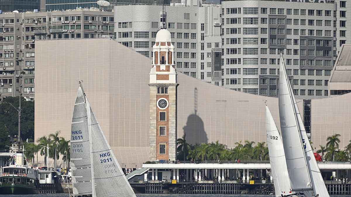 有片｜尖沙咀海旁 火車站變旅遊熱點