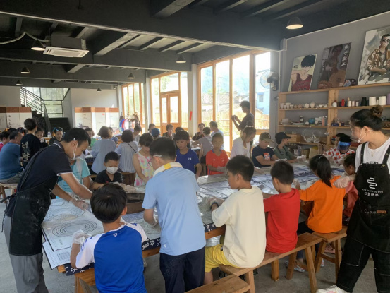 皖黟縣碧陽鎮：暑期暖童心  護苗助成長