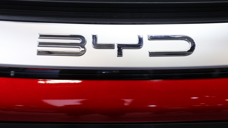 158億購內地手機零件生產業務 比亞迪電子股價逆市跌