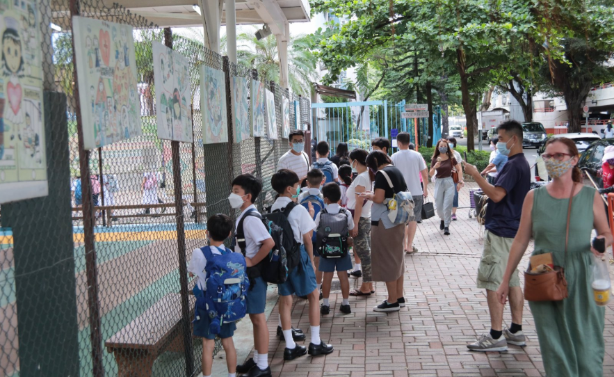 調查：八成學校無YouTube使用指引 防學生接觸危害國安內容