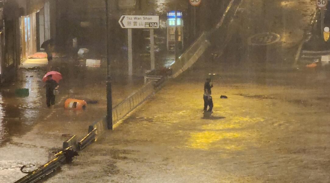 世紀暴雨 | 天文台：過去24小時錄逾600毫米雨量