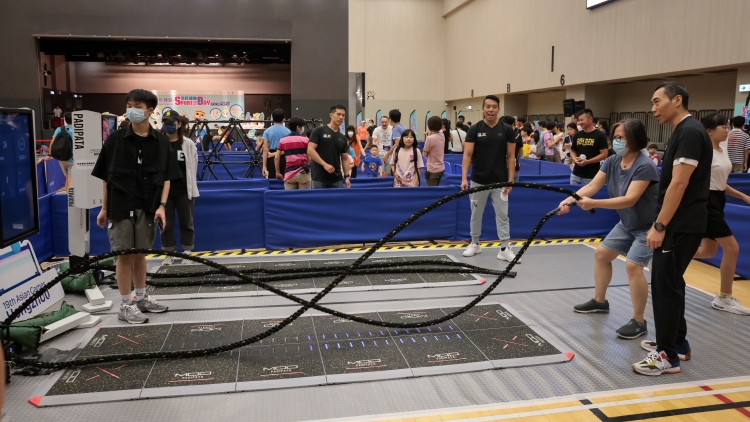 九龍灣體育館及銅鑼灣運動場重開