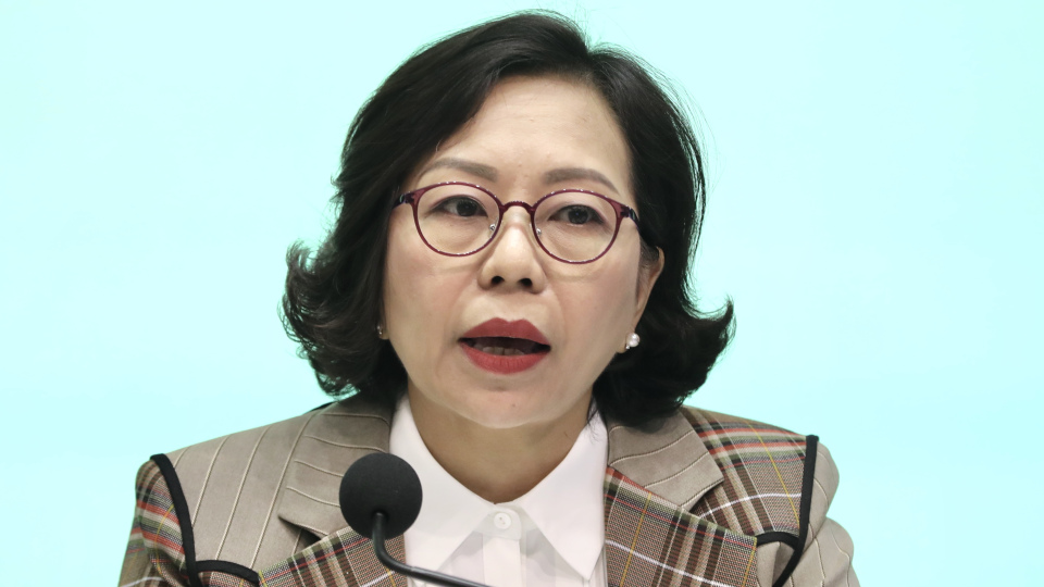 麥美娟：幸好當局有應急機制 遇到黑雨警告生效時便立即啟動