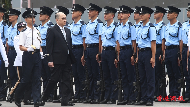 多圖 | 首次！中聯辦主任檢閱香港警察結業會操