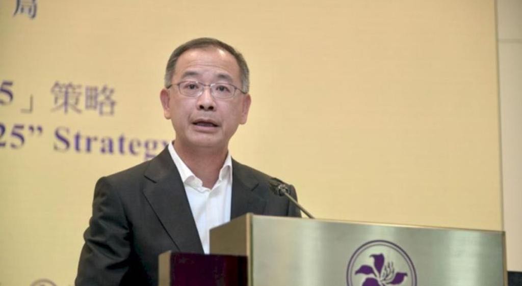 余偉文：複雜與不明朗因素仍存 要與其共存