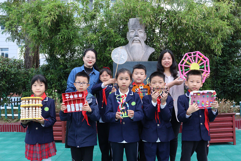 皖屯溪區：展非遺風采 享珠算魅力