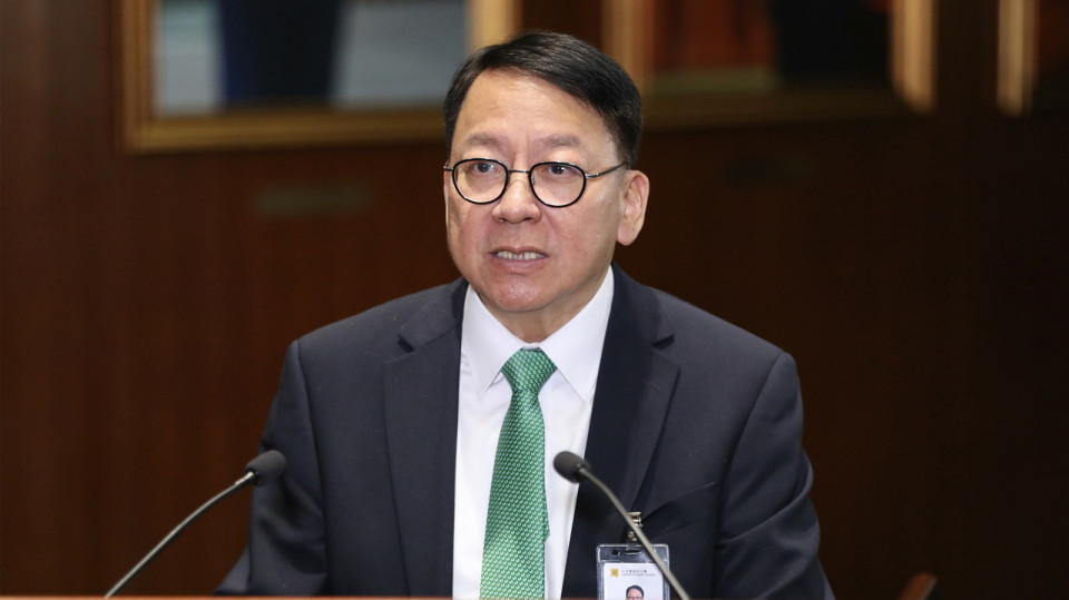 陳國基：穆迪將香港評級展望下調至「負面」 是無理及抹黑