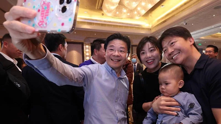 新加坡總理公署：新加坡與中國將實施30天互免簽證協議