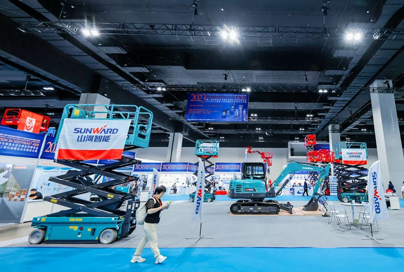 湘品湘造 閃耀世界| 2023長沙國際工程機械展覽會東南亞分展彰顯中國製造魅力