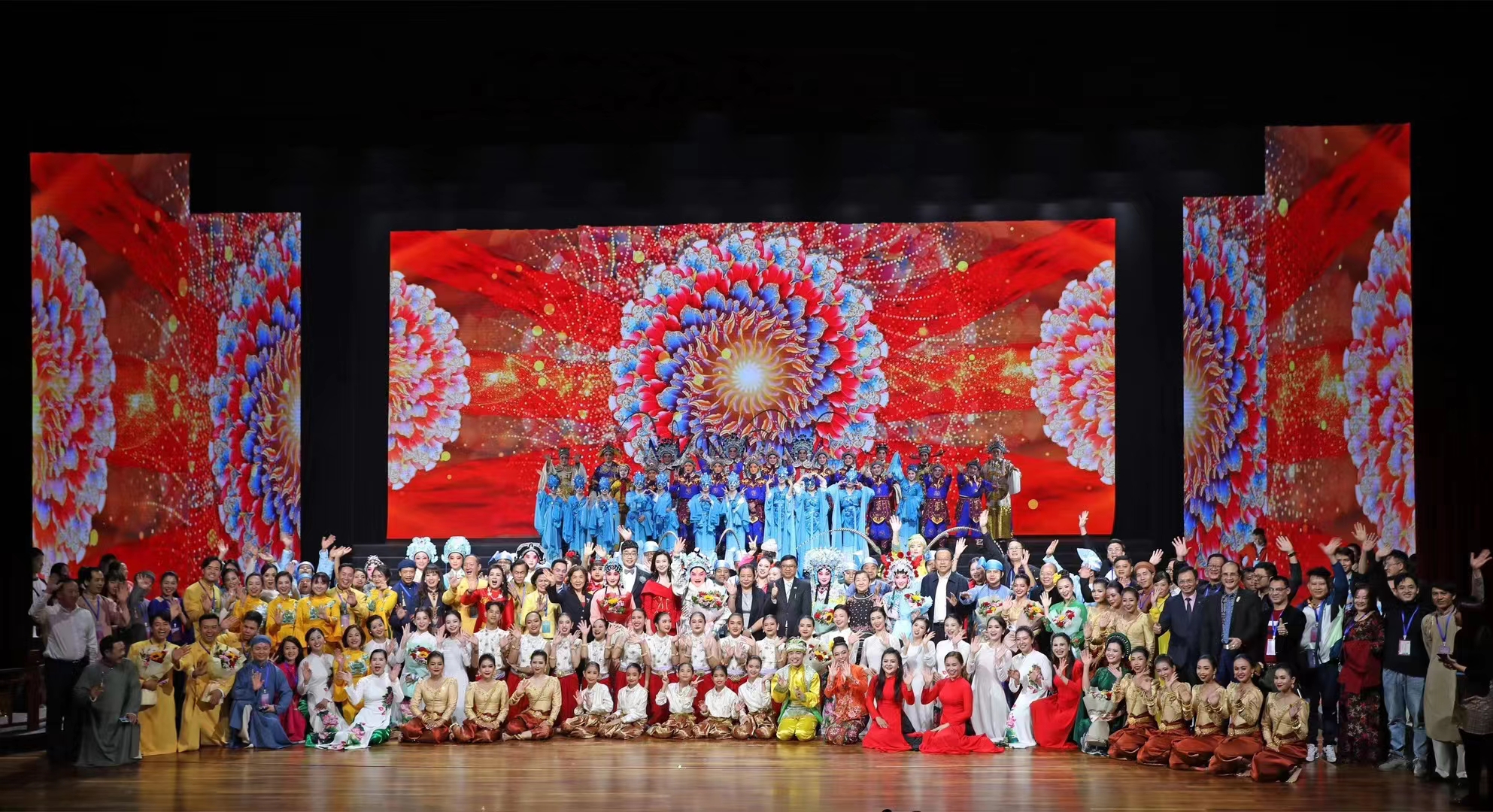 第十屆中國—東盟（南寧）戲劇周閉幕