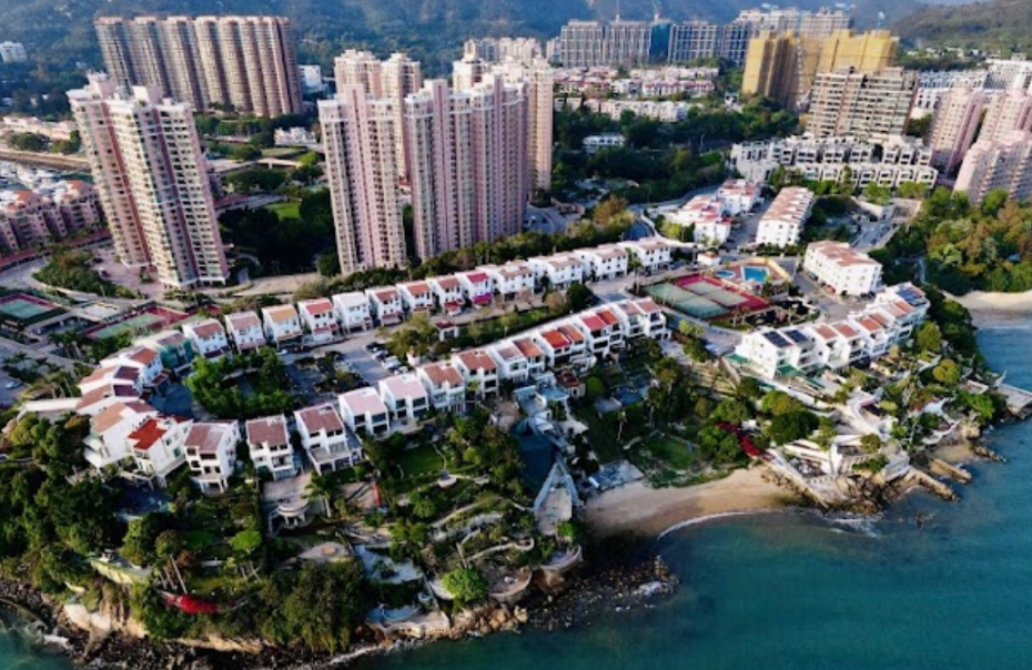 屯門蟠龍半島20間獨立屋涉僭建遭發清拆令 4業主被檢控