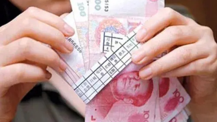 31省份最低工資表出爐 上海以2690元位居全國首位