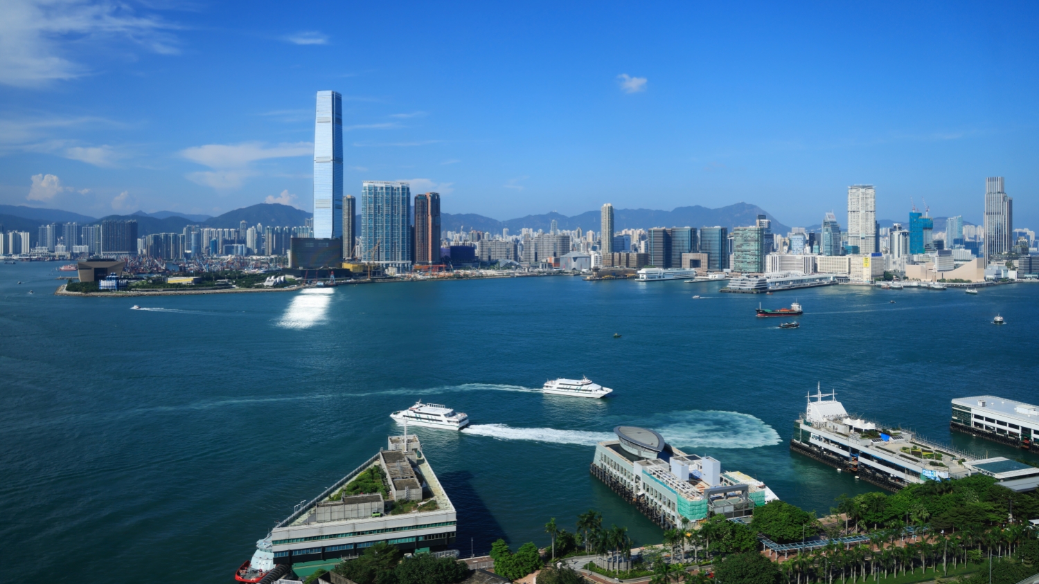 黃炳逢：考驗政府理財智慧的財政預算案