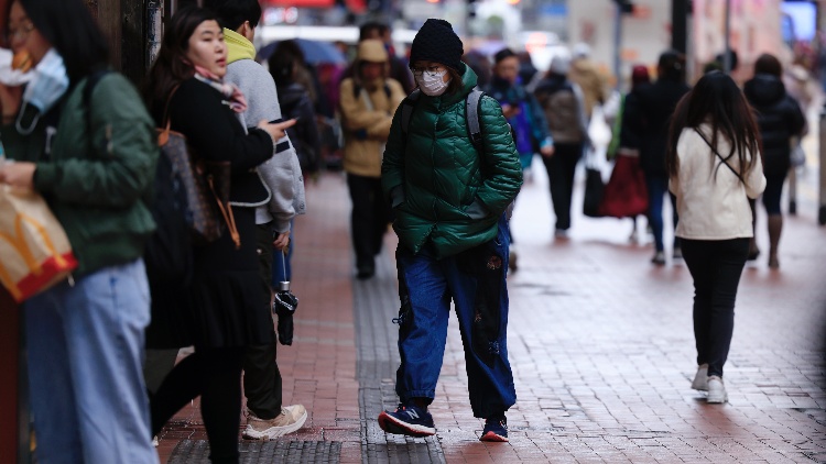 天文台27日再發寒冷天氣警告 料28日天氣寒冷