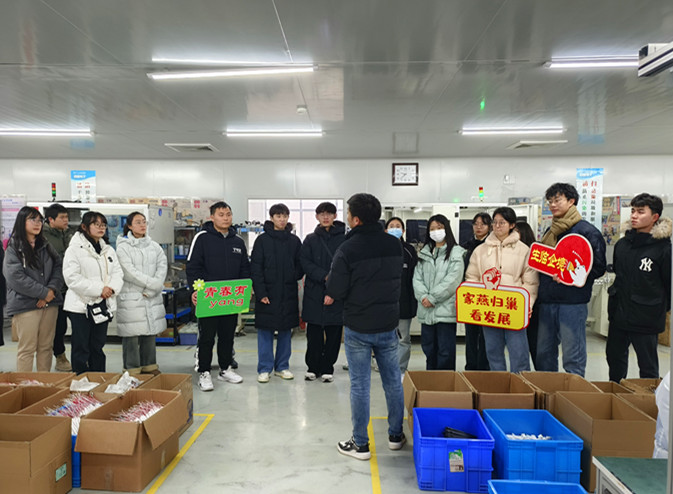 樂業黃山燕歸興祁  皖祁門縣辦「返鄉人才看發展」活動