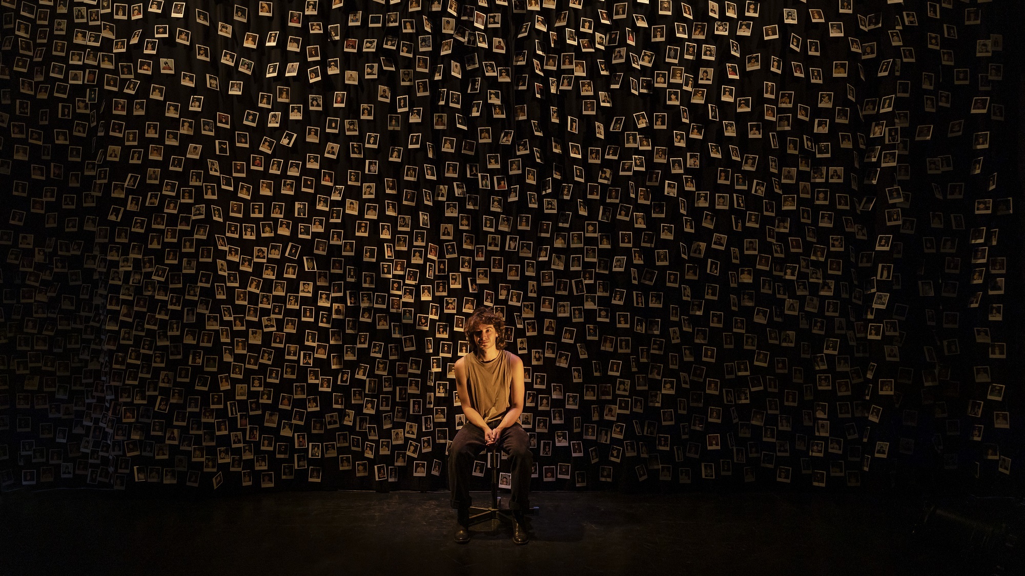 【文藝】比利時一人觀眾劇場  反思我是誰？