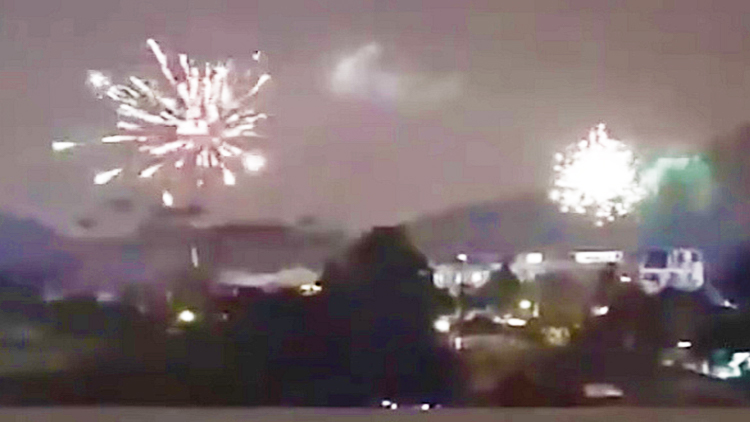 長沙灣元朗非法燃放煙花 響聲震耳欲聾