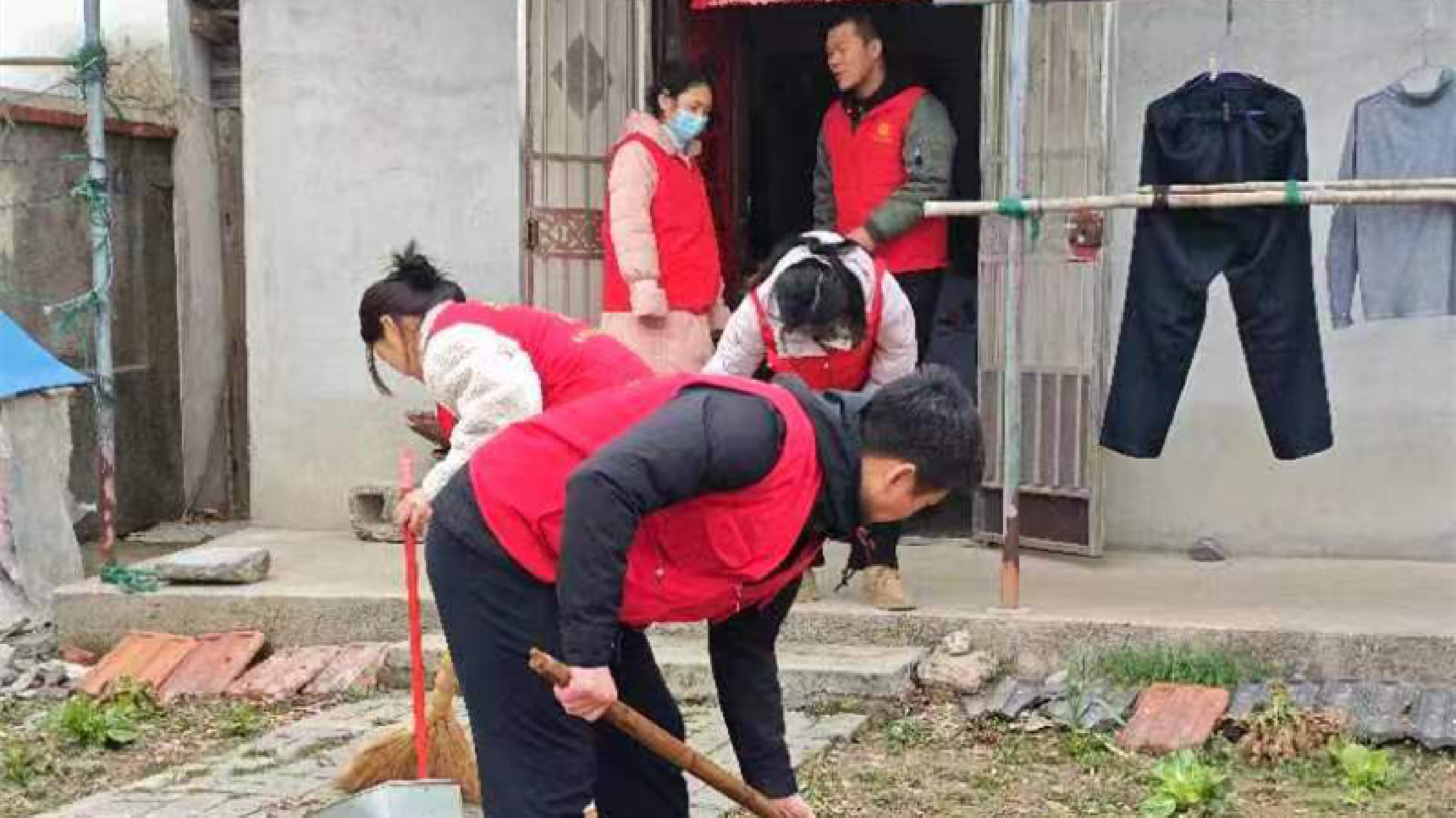 安徽巢湖：敬老愛幼見行動 雷鋒精神永傳頌