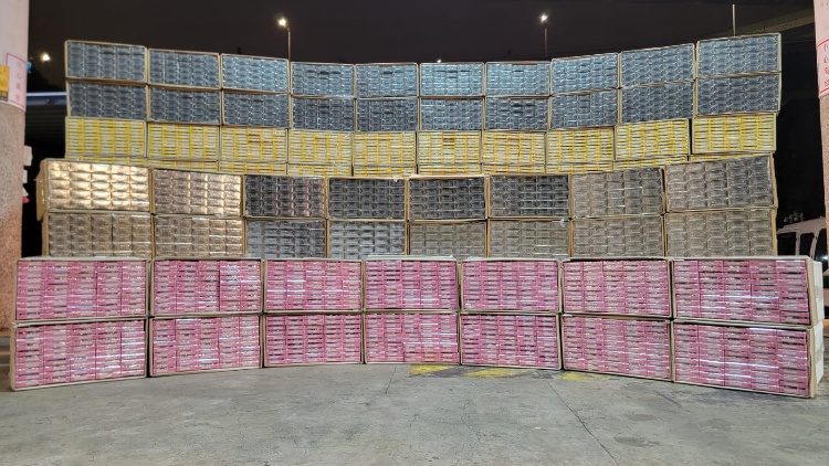 警方海關聯合行動 檢2600萬元私煙