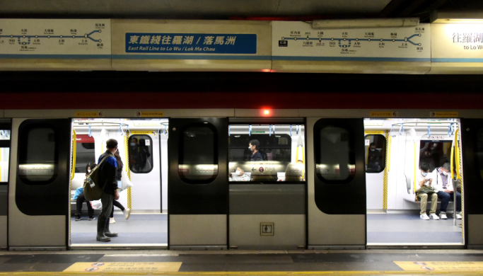 東鐵線周六起加強周末及假日列車服務 每周增76班車