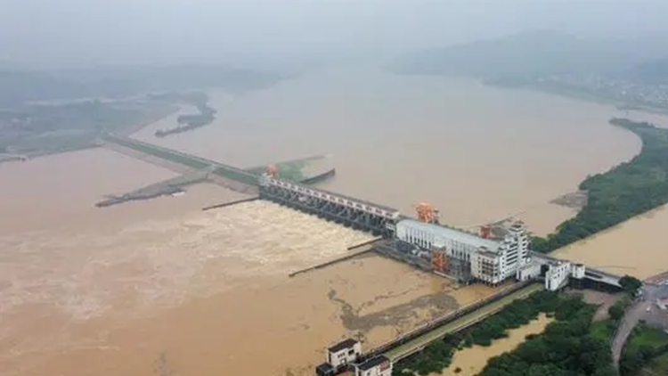 北江幹流全線出現洪峰 20水文站超過警戒水位