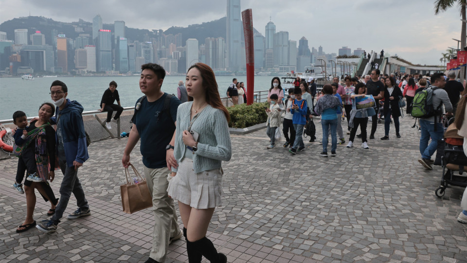 港府歡迎內地當局優化「往來港澳商務簽注」和「往來港澳人才簽注」安排