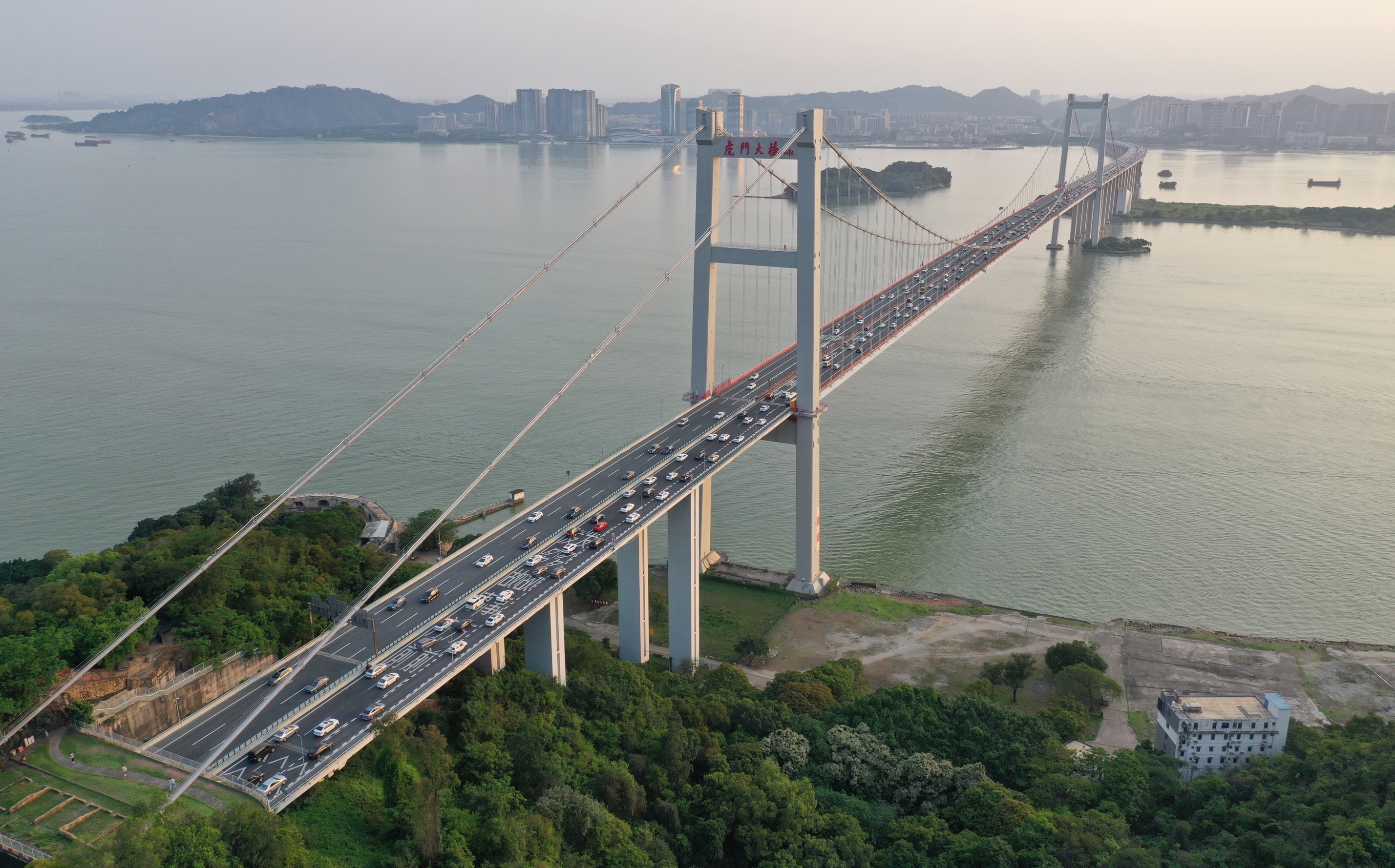 「五一」假期廣東預計5月1日出現高速車流高峰 約968萬車次