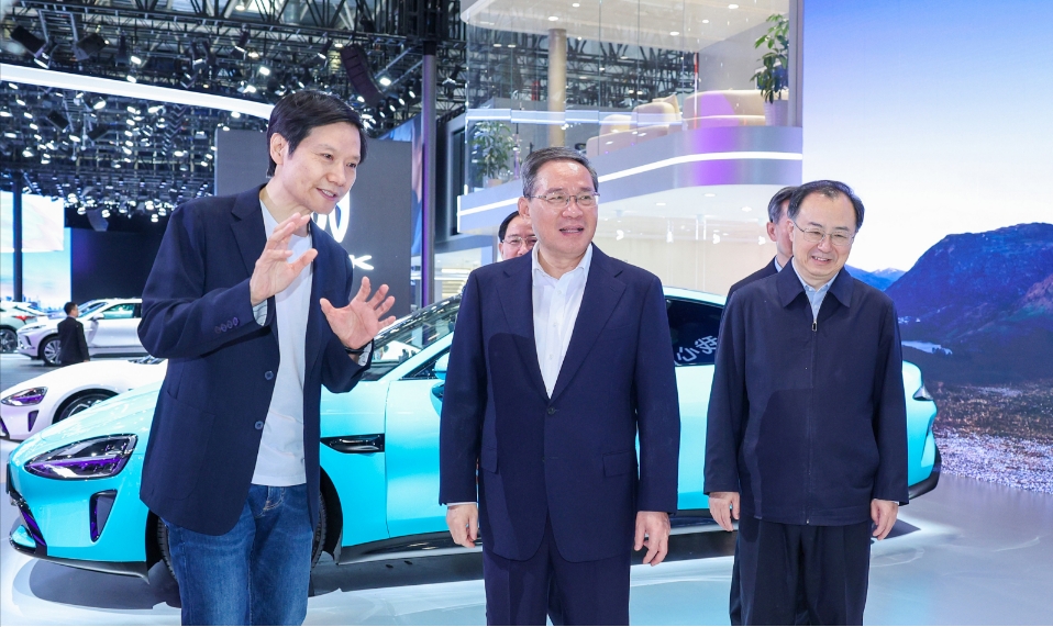 李強：大力發展智能網聯新能源汽車促進汽車產業升級