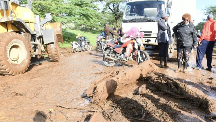 肯尼亞一大壩決堤 已致42人死亡