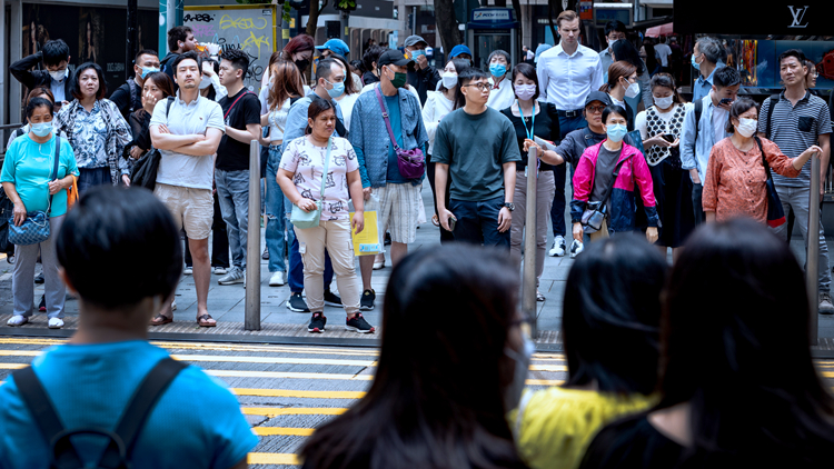 特首預祝大家五一勞動節快樂：好快公布最低工資檢討決定