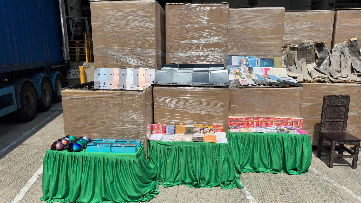 海關偵破利用遠洋船走私往台灣案件 涉案金額約1.6億