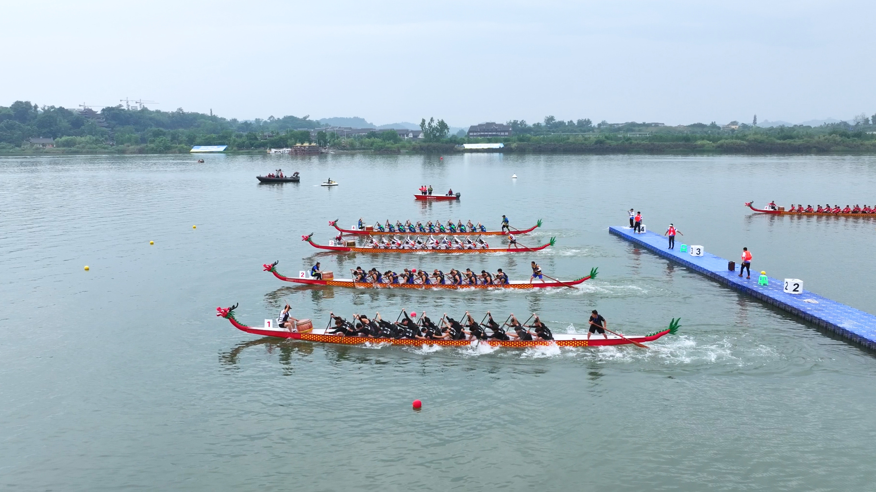 重慶潼南開啟「速度與激情」龍舟競速