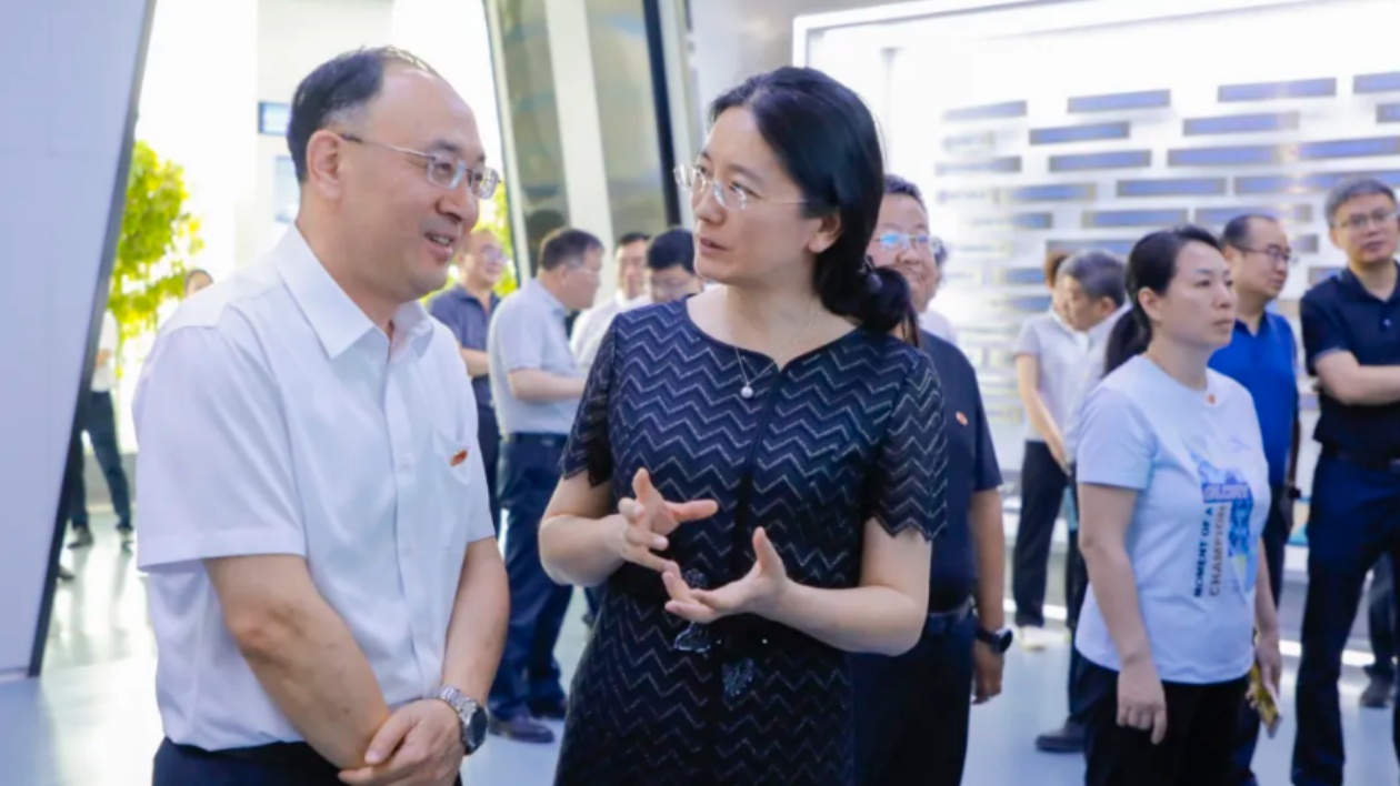 200名全國人大代表走進魯企齊魯製藥調研