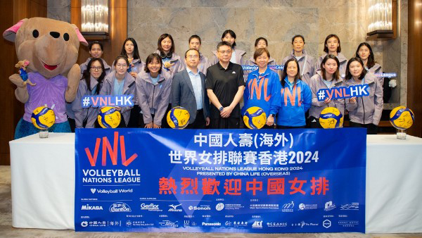 歡迎！中國女排抵達香港備戰世界女排聯賽