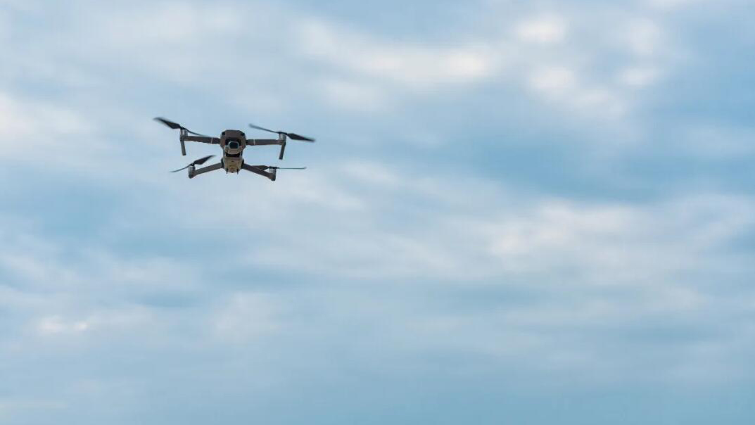 遠程高清攝像 軍迷用無人機拍高清新型軍艦獲刑