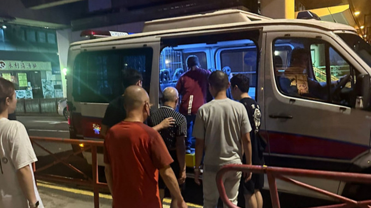 警方沙田打擊街頭聚賭 拘捕4人