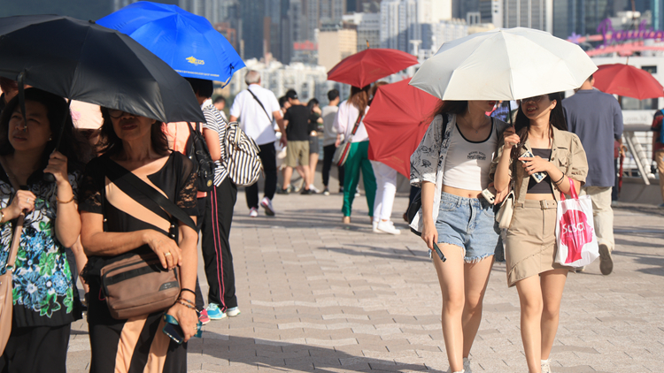 天氣極端酷熱 天文台籲市民多補充水分 做足防暑措施