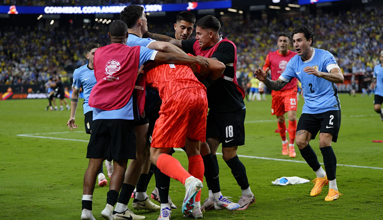 巴西12碼不敵烏拉圭8強止步  哥倫比亞5:0炒巴拿馬強勢晉級