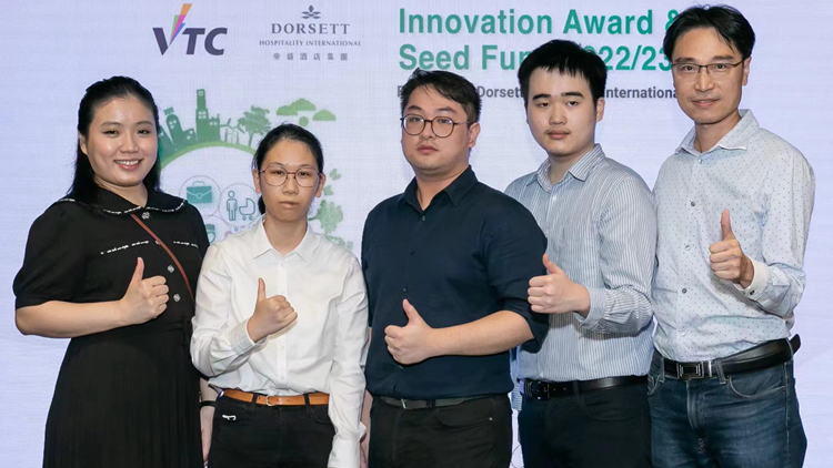 職訓局學生團隊研發人工智能系統 助都市人紓緩「五十肩」