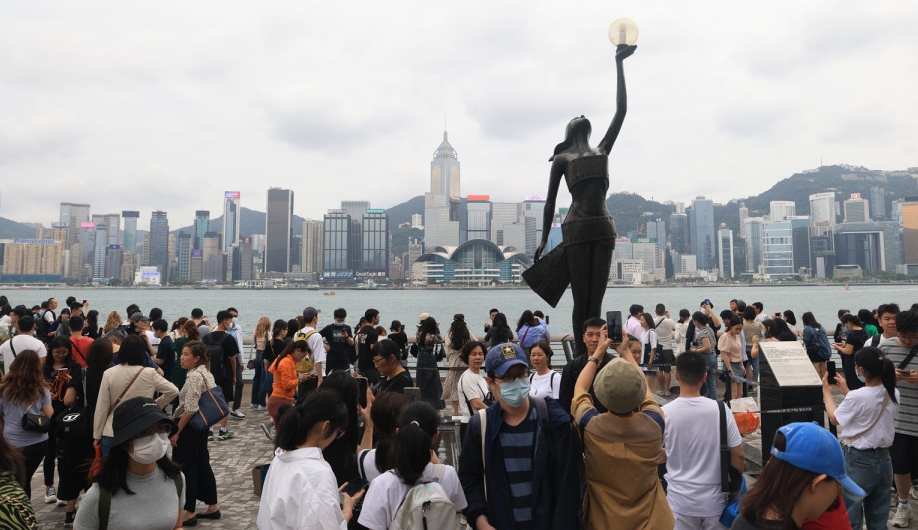 旅發局：上半年累計約2100萬旅客訪港 按年增逾六成