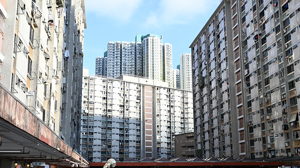 房委會通過公屋10月起加租10% 首3個月寬免