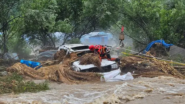 吉林臨江市公安局長夏琨因公犧牲：抗洪途中車輛遇塌陷墜河