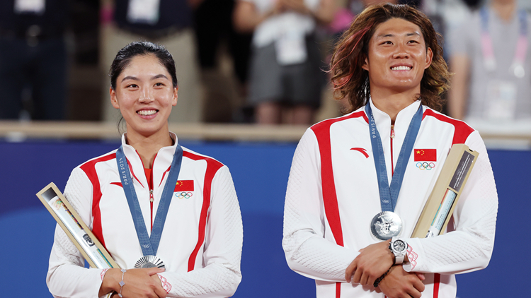 巴黎奧運｜創造歷史！王欣瑜/張之臻獲網球混雙銀牌
