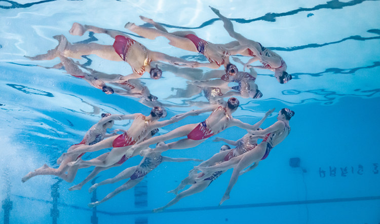 巴黎奧運｜今朝巴黎終圓夢 幾代花游情未了
