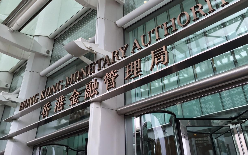 【商報時評】落雨唔收遮 撐起中小企