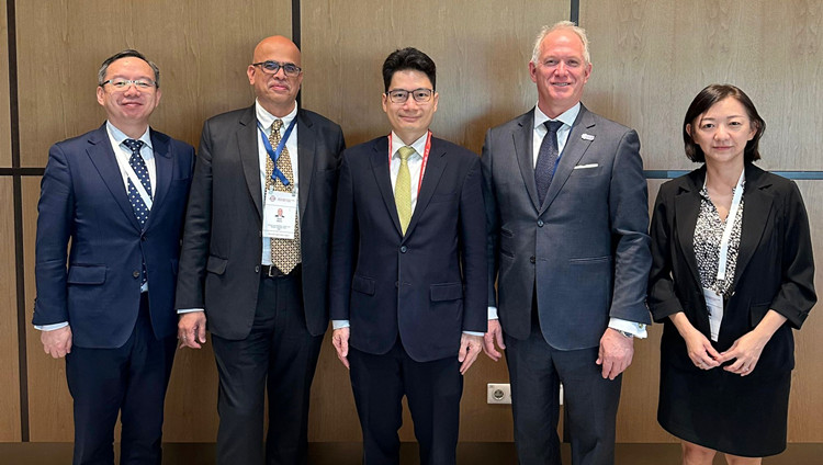 陳浩濂：香港助亞投行推動基礎建設