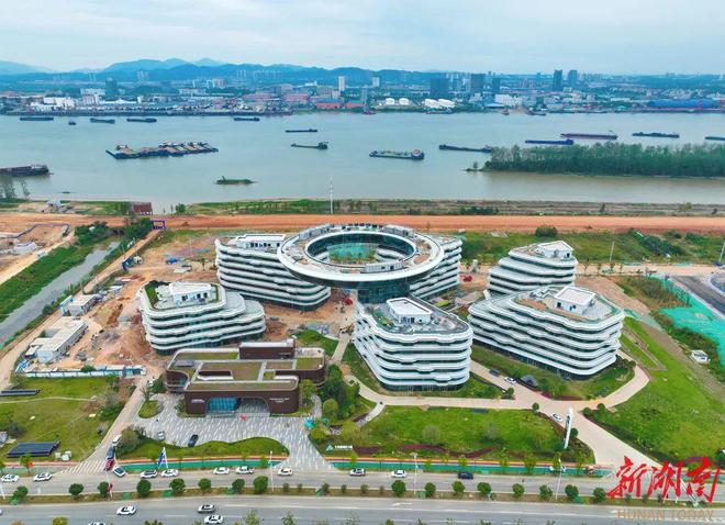 項目為王：經濟迭代的「望城密鑰」