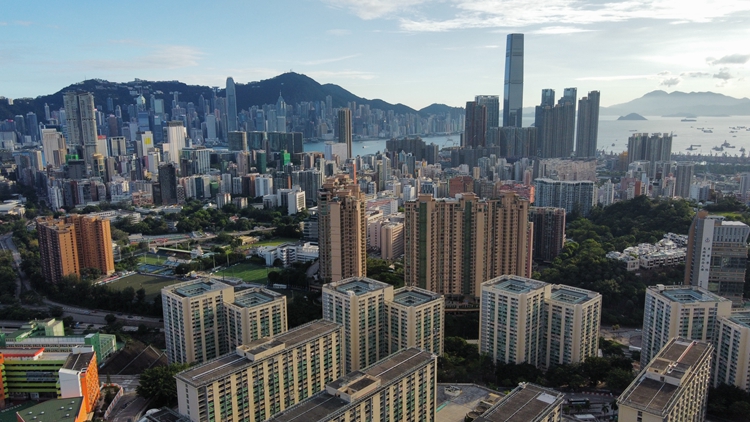 滙證料香港明年樓價升5% 上調多隻地產股目標價