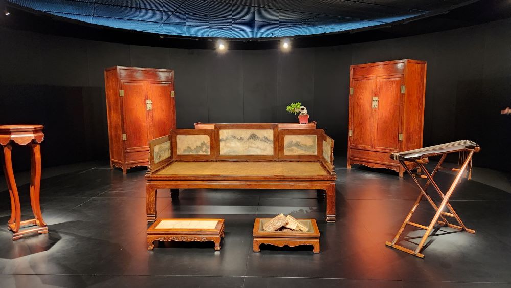 ​有片 | 【文藝】黃花梨女皇珍藏特展 近30件稀罕明式家具
